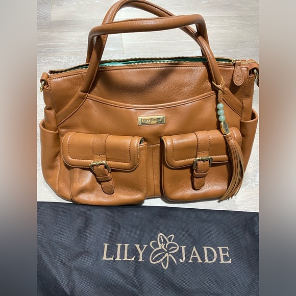 Lilly Jade Elizabeth Diaper Bag in Camel Color in Good Condition - Picture 3 of 7